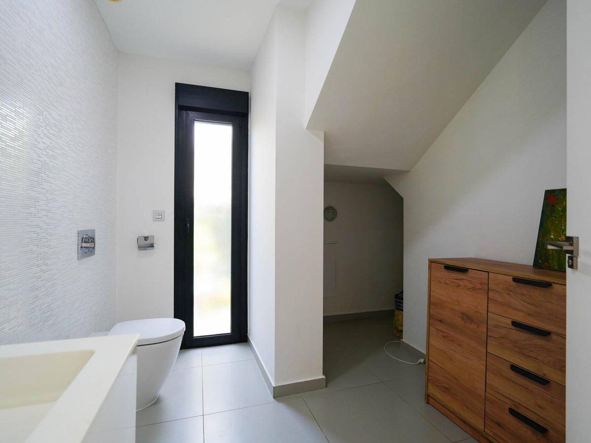 ShowFeedImage House – Detached Villa in Rojales