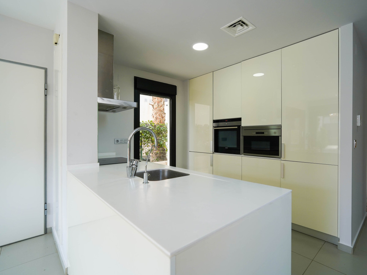 ShowFeedImage House – Detached Villa in Rojales