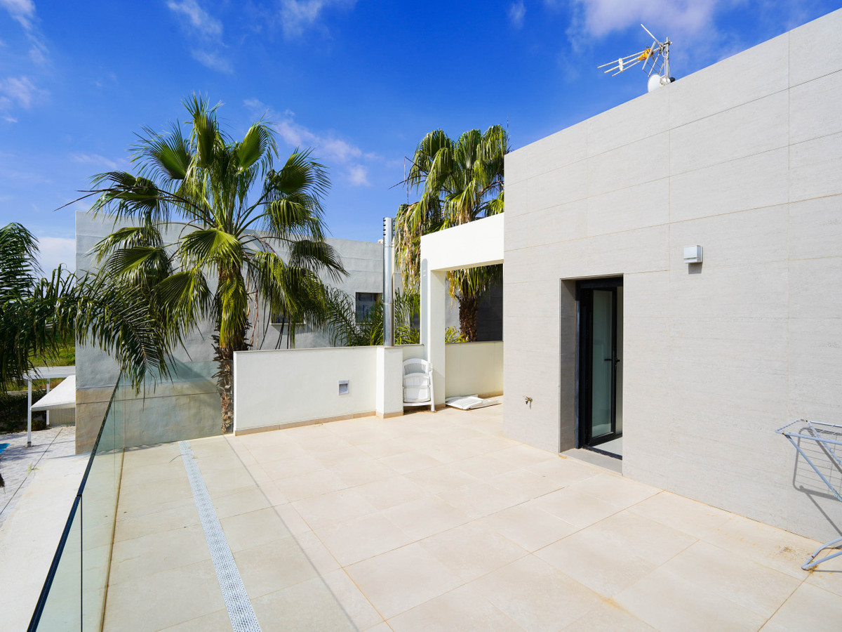 ShowFeedImage House – Detached Villa in Rojales
