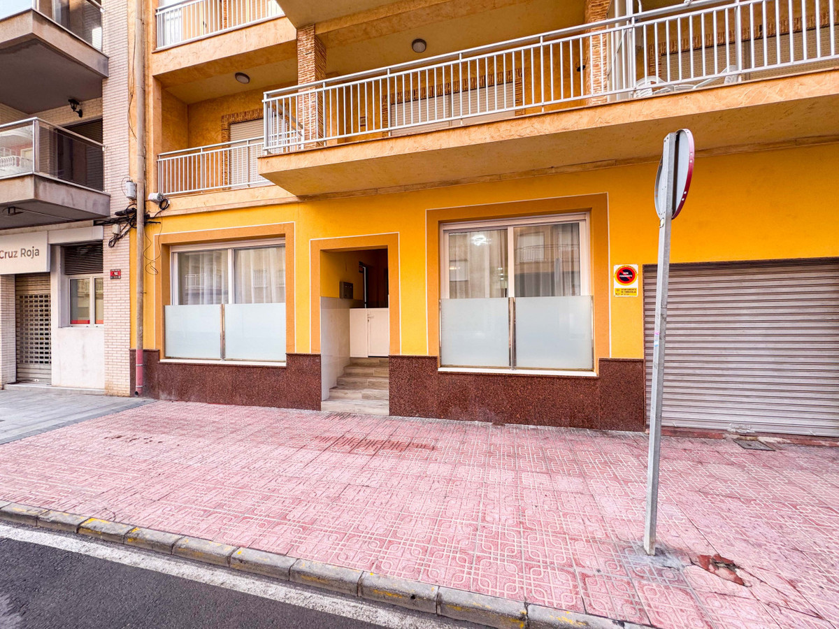 Apartment – Ground Floor Apartment in Torrevieja