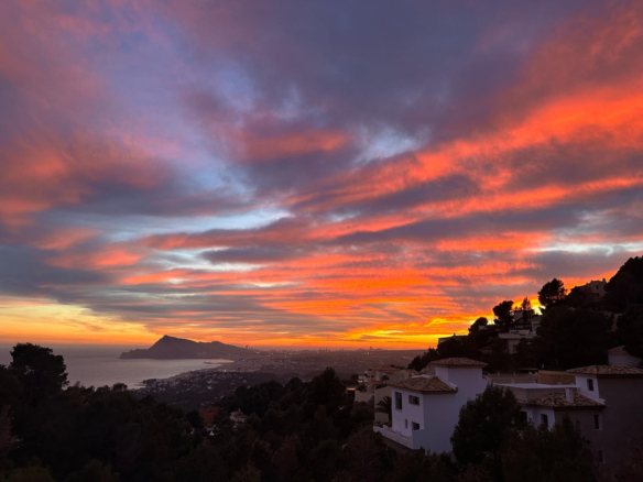 House – Bungalow in Altea