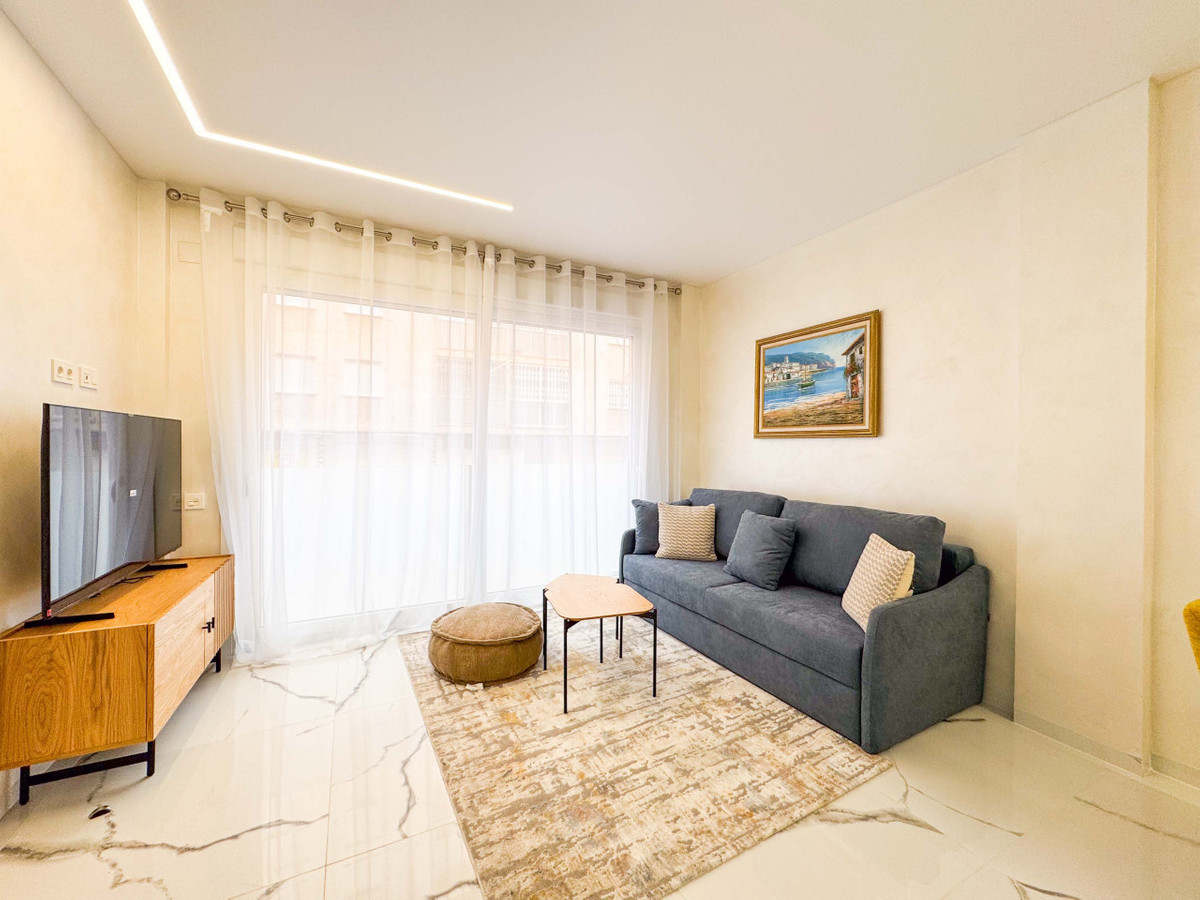 Apartment – Ground Floor Apartment in Torrevieja