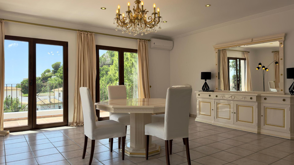 ShowFeedImage House – Bungalow in Altea
