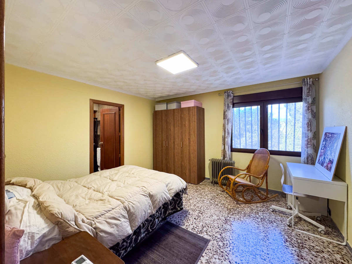 House – Detached Villa in Elda
