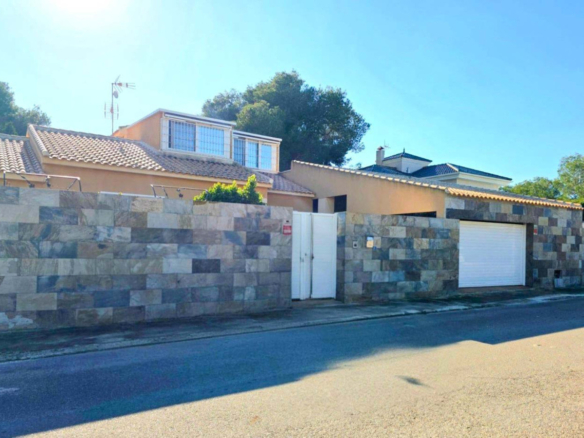 House – Detached Villa in Orihuela