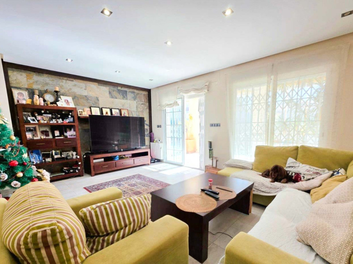 House – Detached Villa in Orihuela