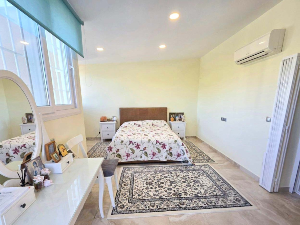 House – Detached Villa in Orihuela