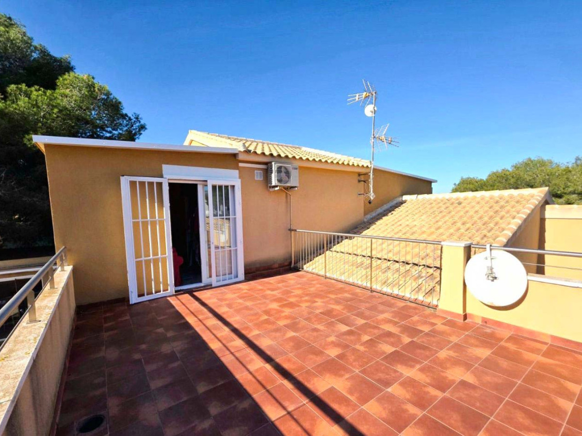 House – Detached Villa in Orihuela