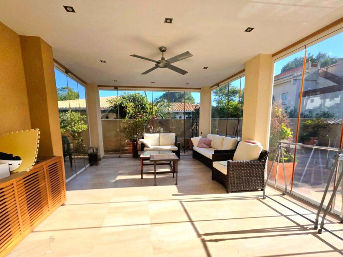 House – Detached Villa in Orihuela