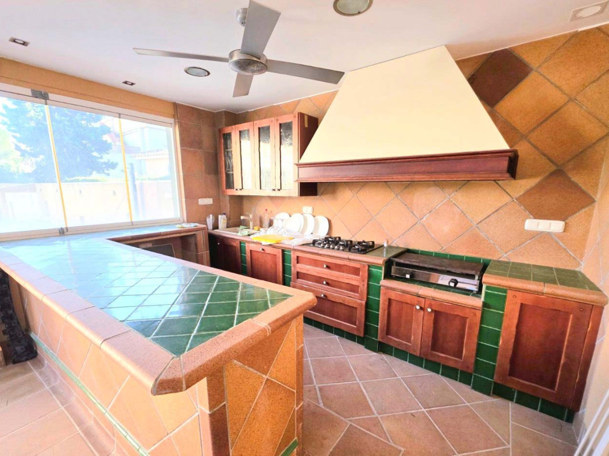 House – Detached Villa in Orihuela