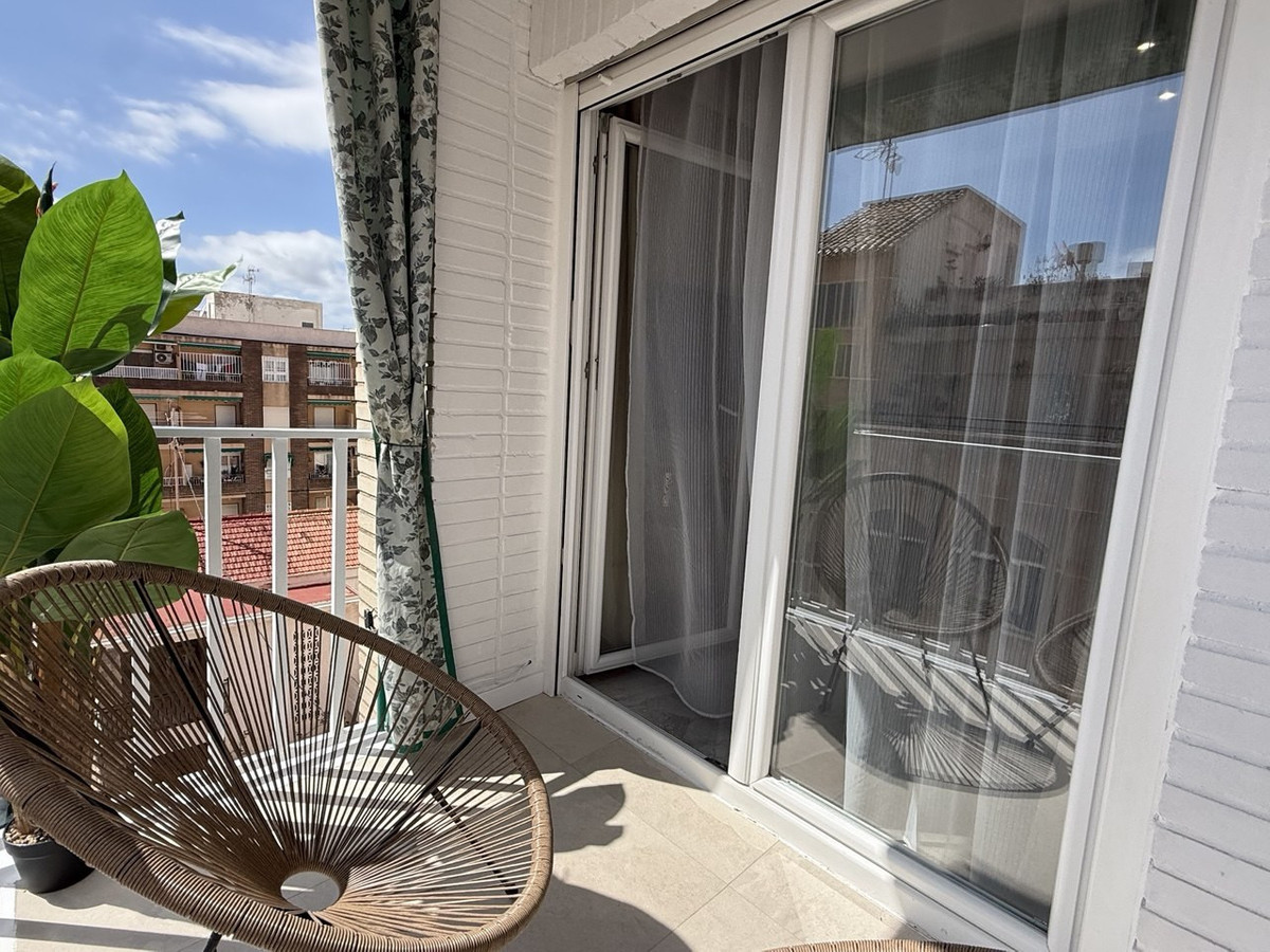 Apartment – Middle Floor Apartment in Torrevieja