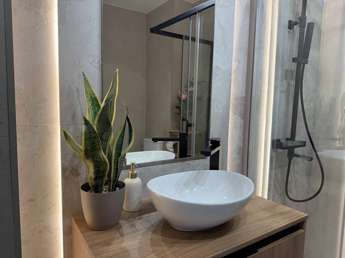 Apartment – Middle Floor Apartment in Torrevieja