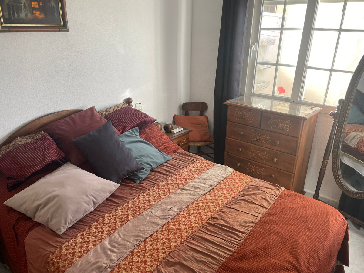 ShowFeedImage House – Detached Villa in Torrevieja