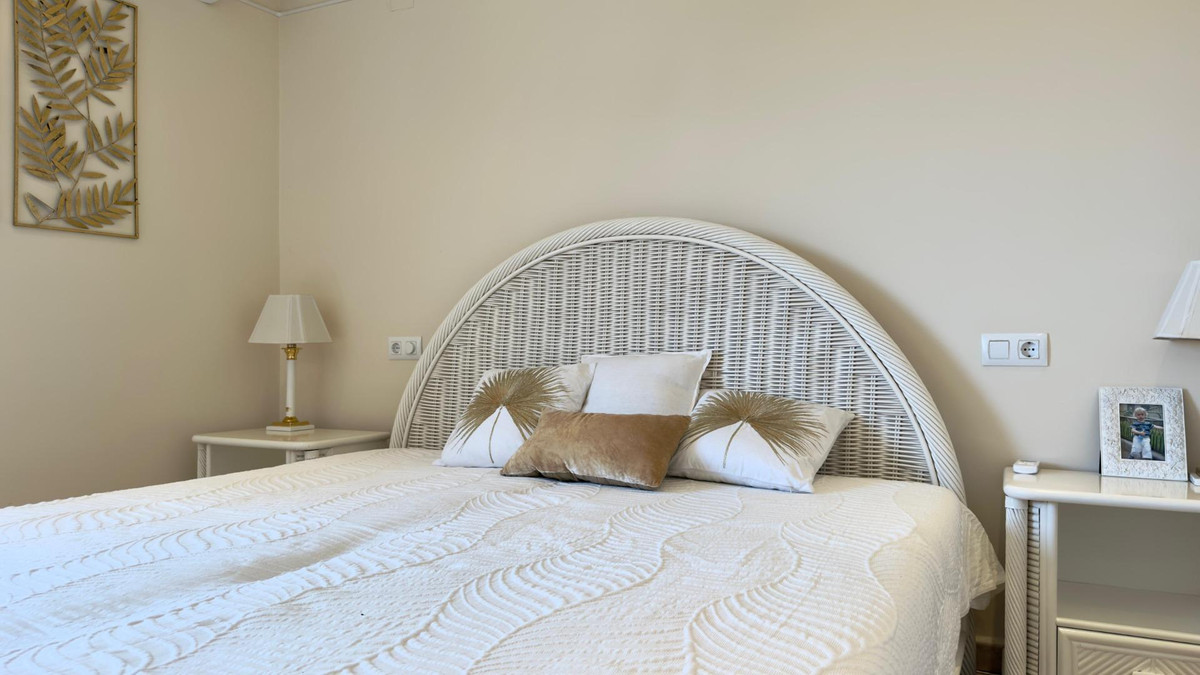 ShowFeedImage House – Bungalow in Altea