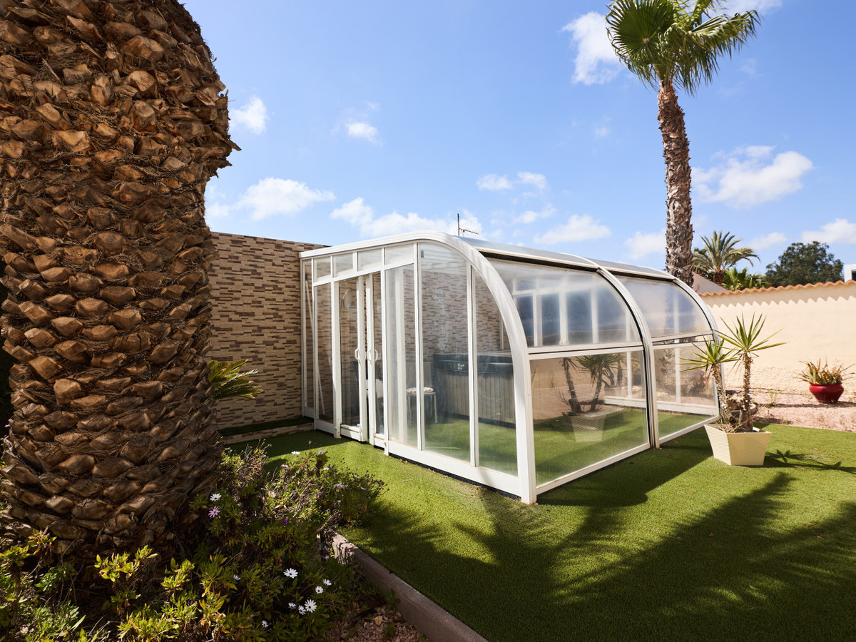 ShowFeedImage House – Detached Villa in Rojales