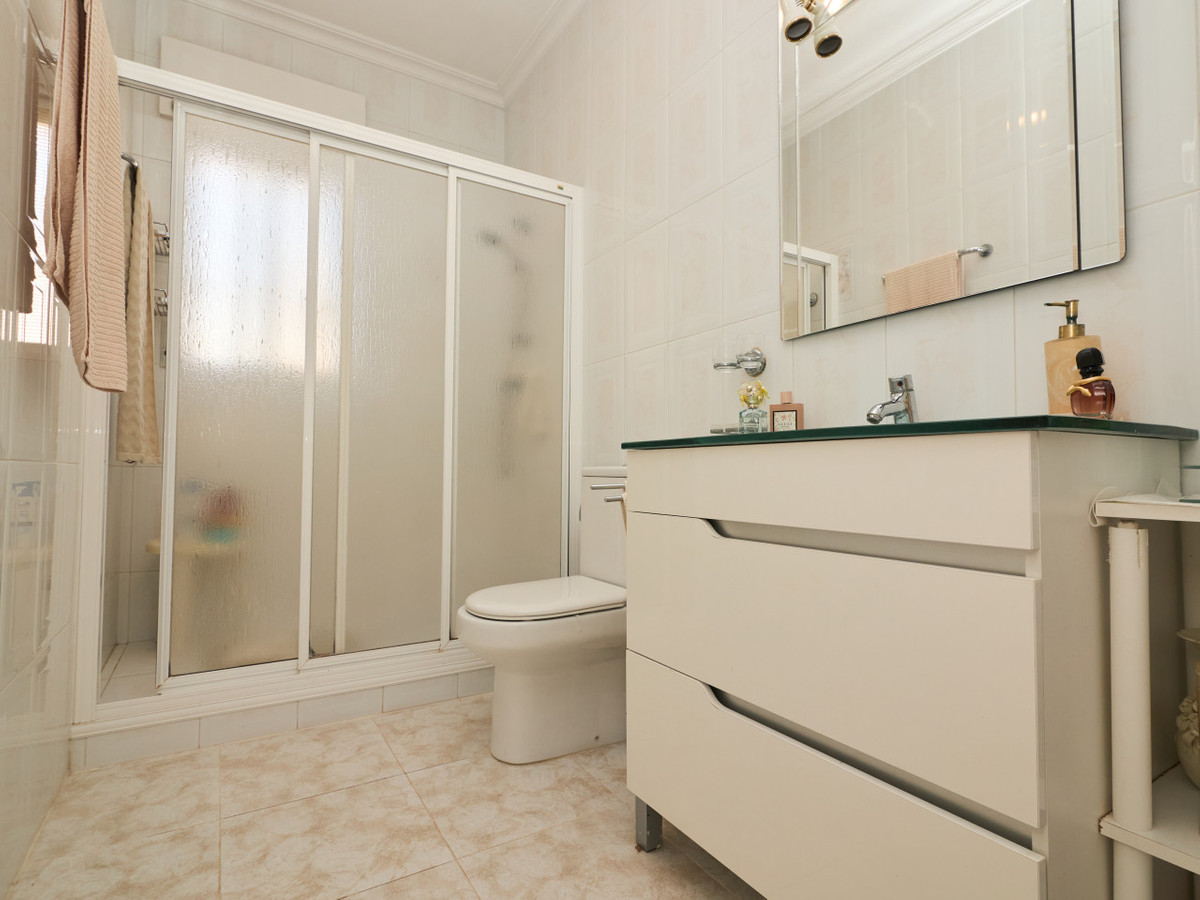 ShowFeedImage House – Detached Villa in Rojales