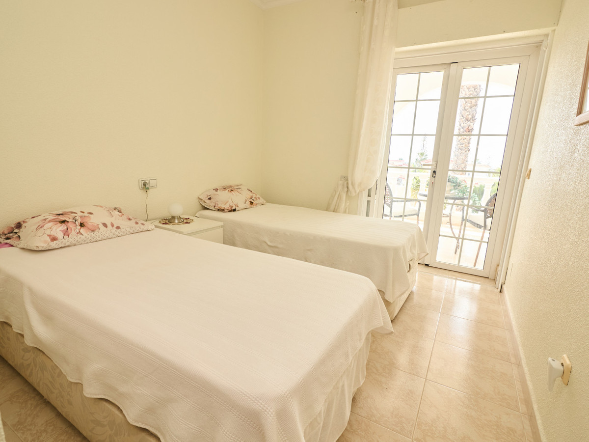 ShowFeedImage House – Detached Villa in Rojales