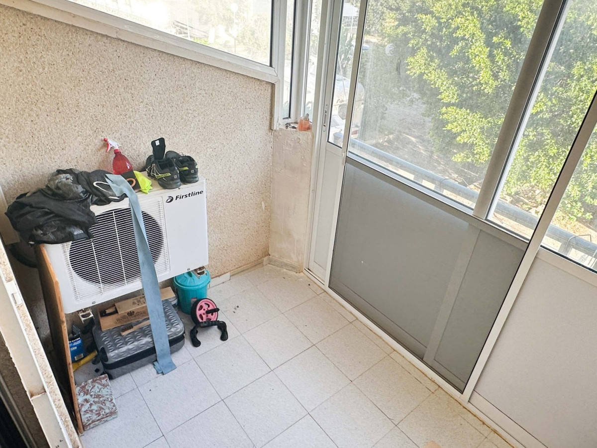 ShowFeedImage Apartment – Middle Floor Studio in Torrevieja