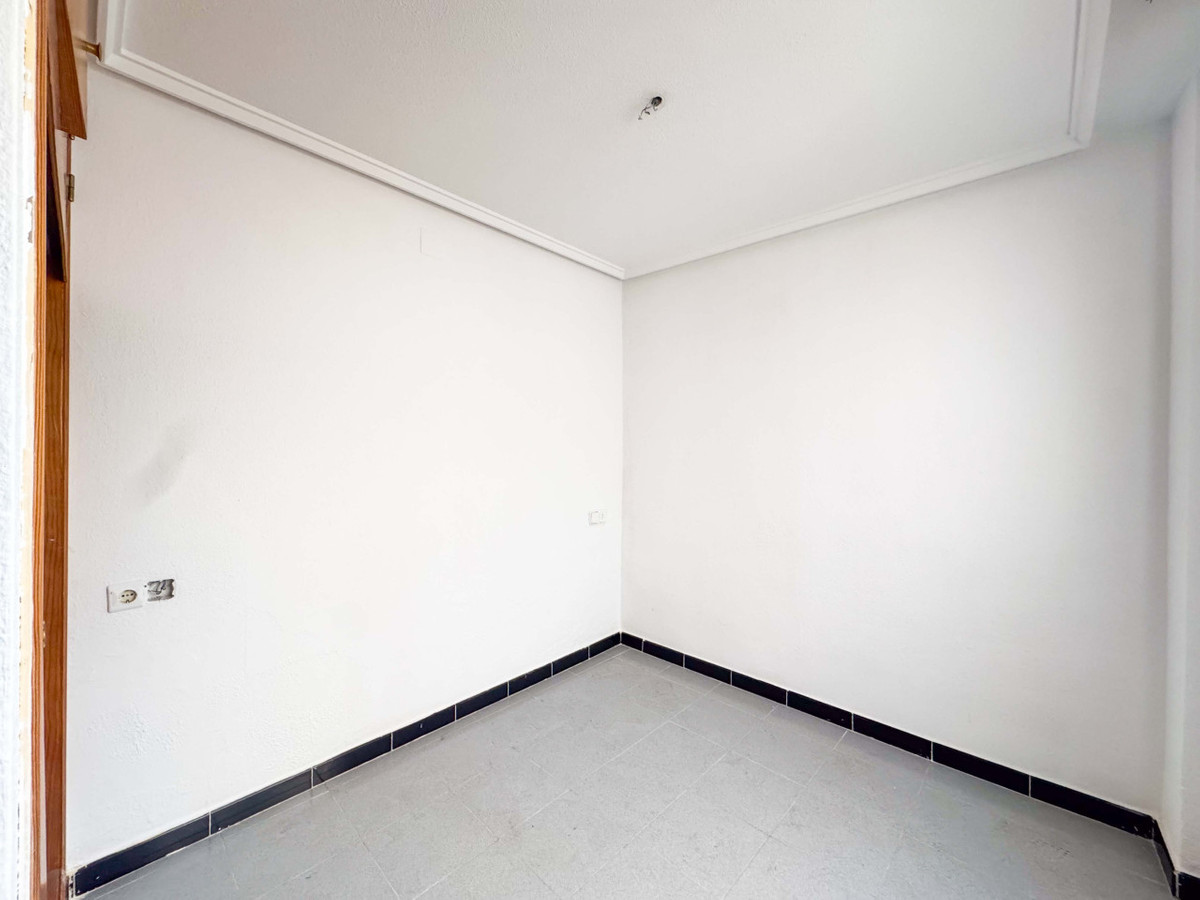 ShowFeedImage Apartment – Penthouse in Torrevieja