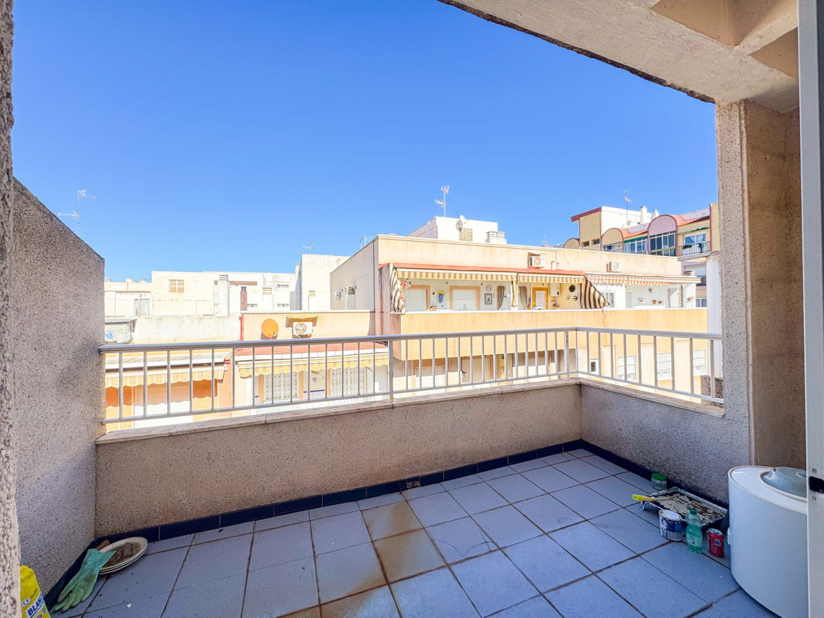 ShowFeedImage Apartment – Penthouse in Torrevieja
