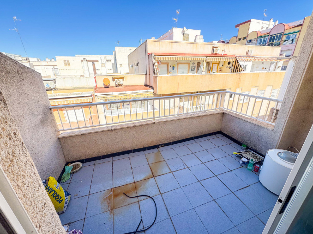ShowFeedImage Apartment – Penthouse in Torrevieja
