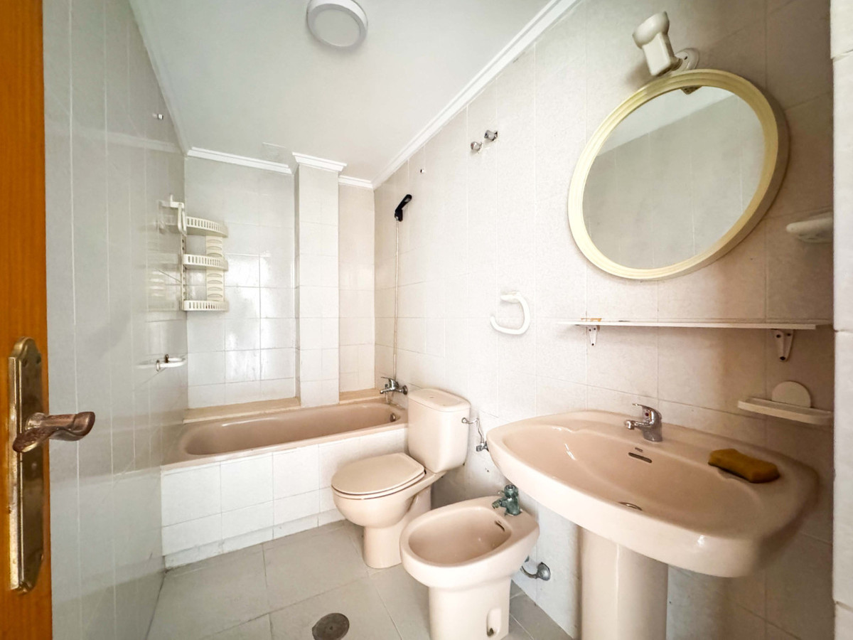 ShowFeedImage Apartment – Penthouse in Torrevieja