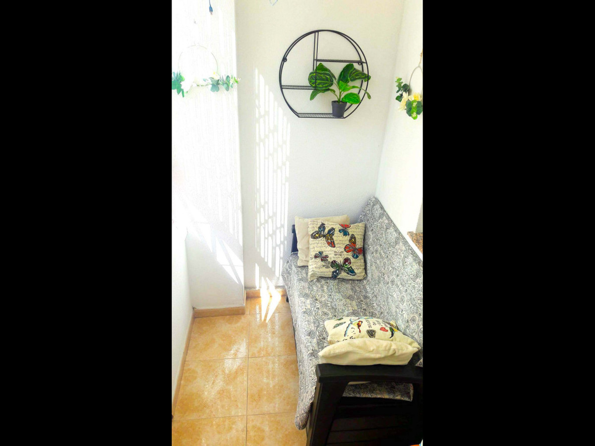 ShowFeedImage Apartment – Middle Floor Apartment in Alicante City