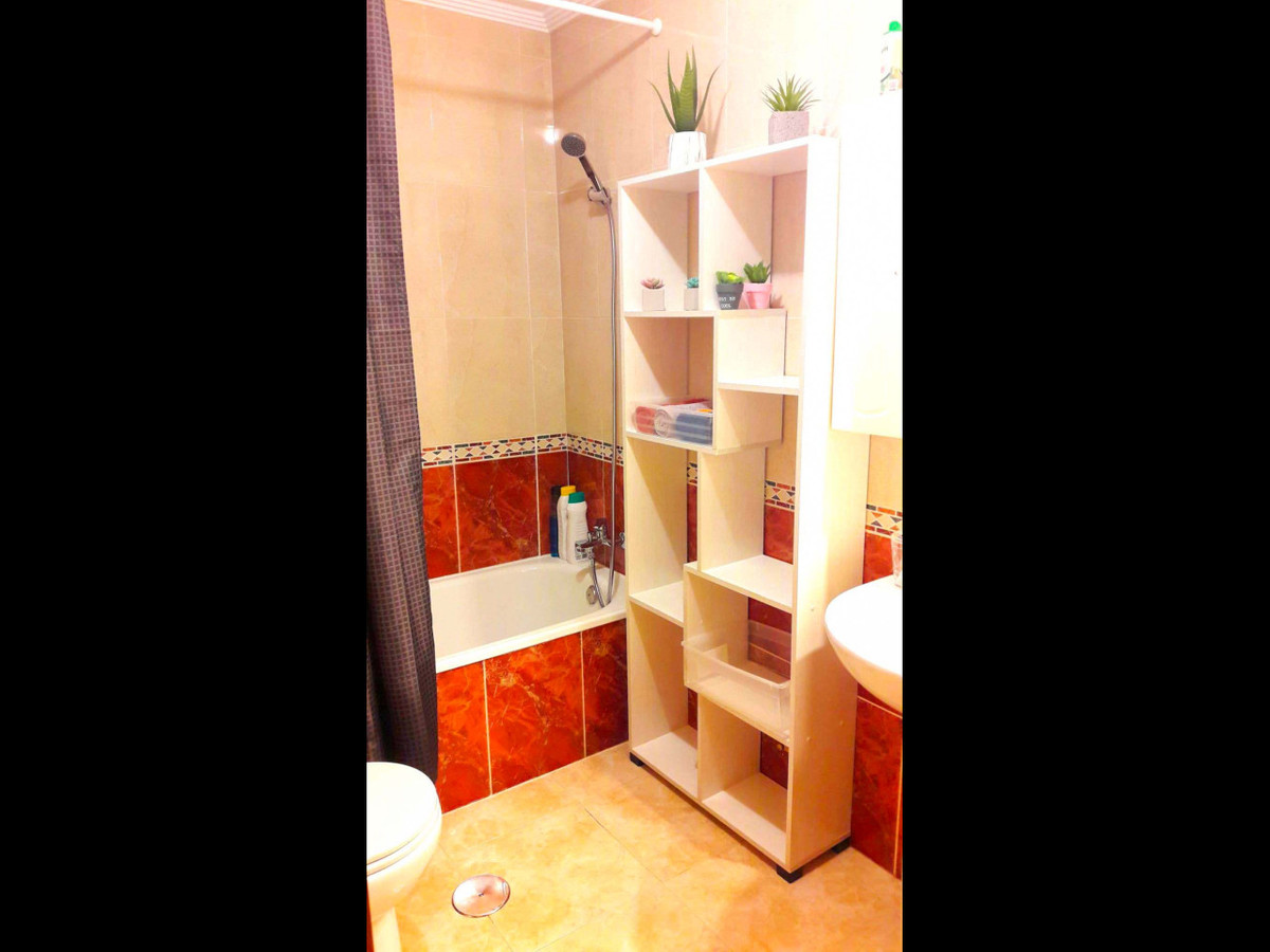 ShowFeedImage Apartment – Middle Floor Apartment in Alicante City