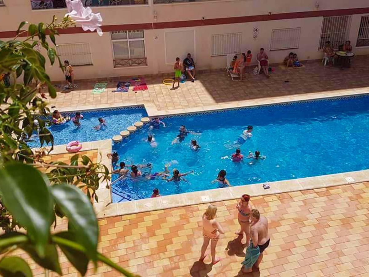 ShowFeedImage Apartment – Middle Floor Apartment in Alicante City