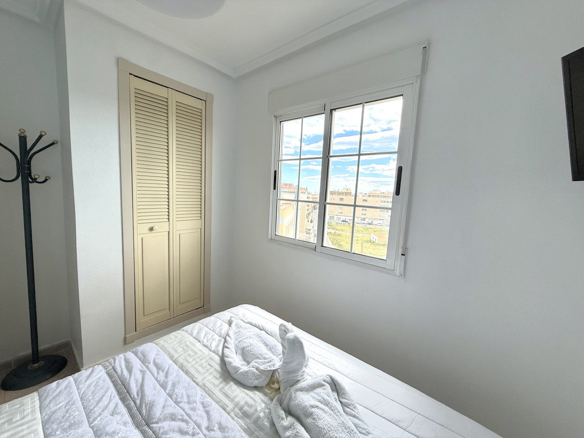 ShowFeedImage Apartment – Middle Floor Apartment in Torrevieja