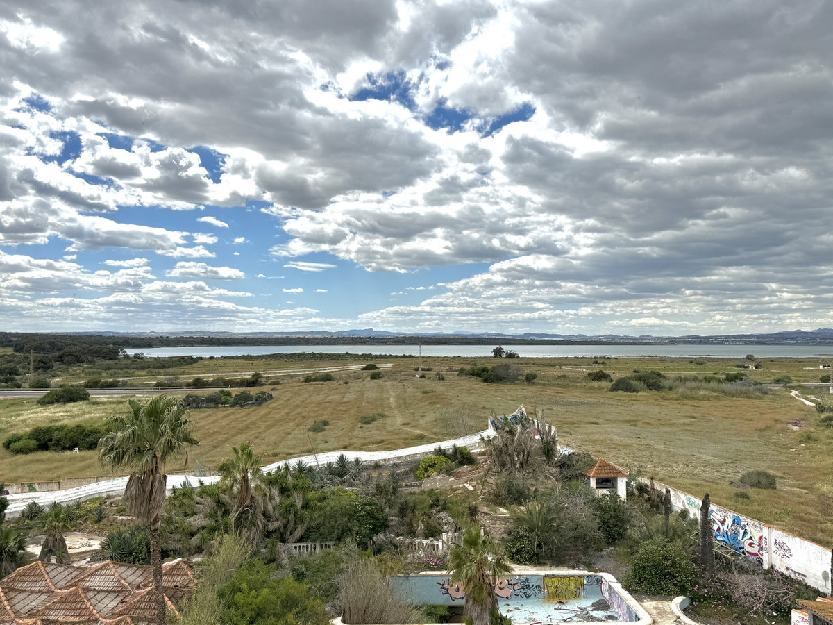 ShowFeedImage Apartment – Middle Floor Apartment in Torrevieja