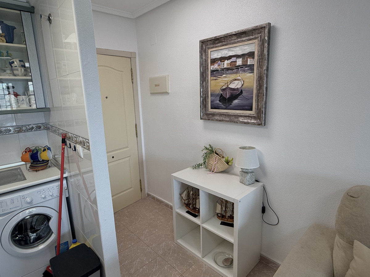 ShowFeedImage Apartment – Middle Floor Apartment in Torrevieja
