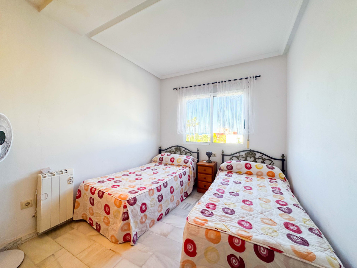 House – Detached Villa in Torrevieja