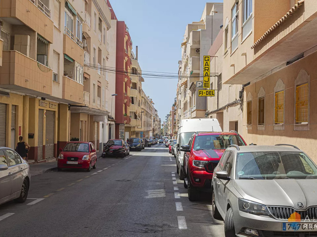 ShowFeedImage Apartment – Penthouse in Torrevieja
