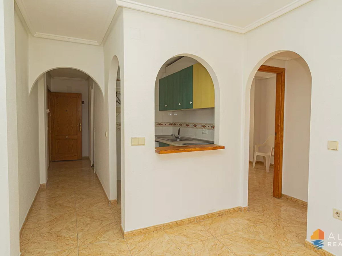 ShowFeedImage Apartment – Penthouse in Torrevieja