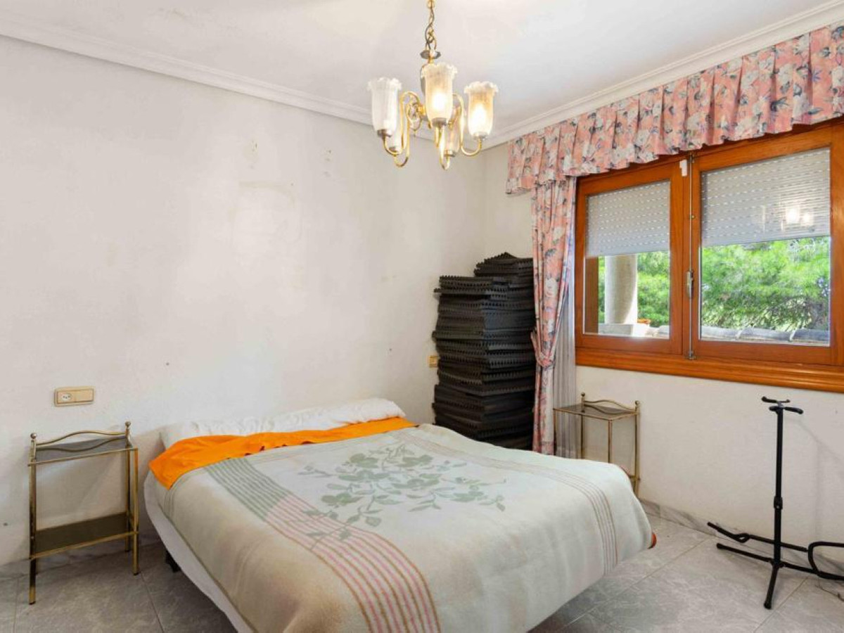 ShowFeedImage House – Detached Villa in Orihuela