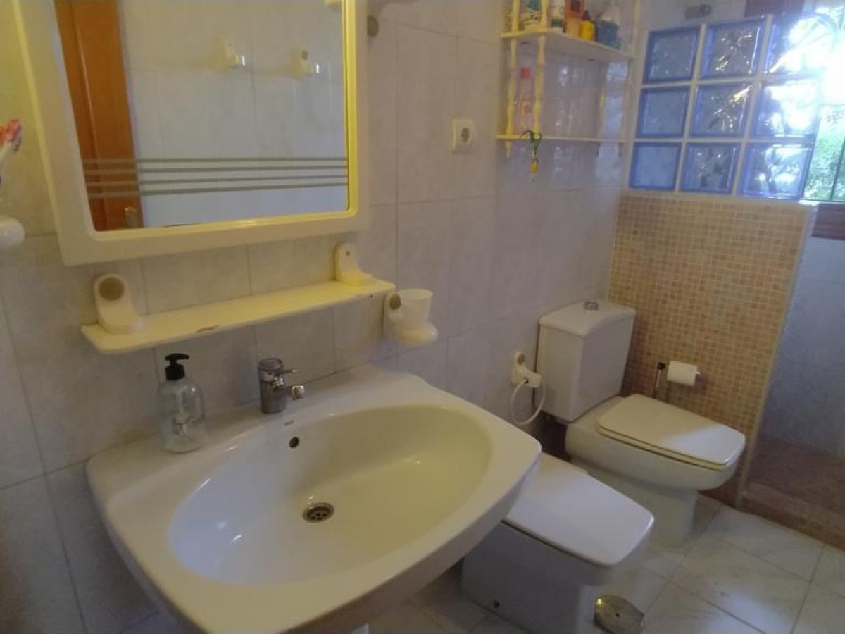 ShowFeedImage House – Detached Villa in Orihuela