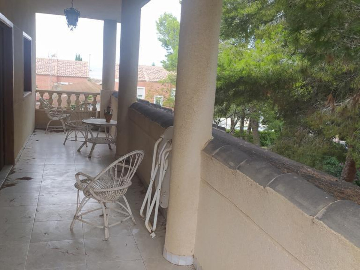ShowFeedImage House – Detached Villa in Orihuela