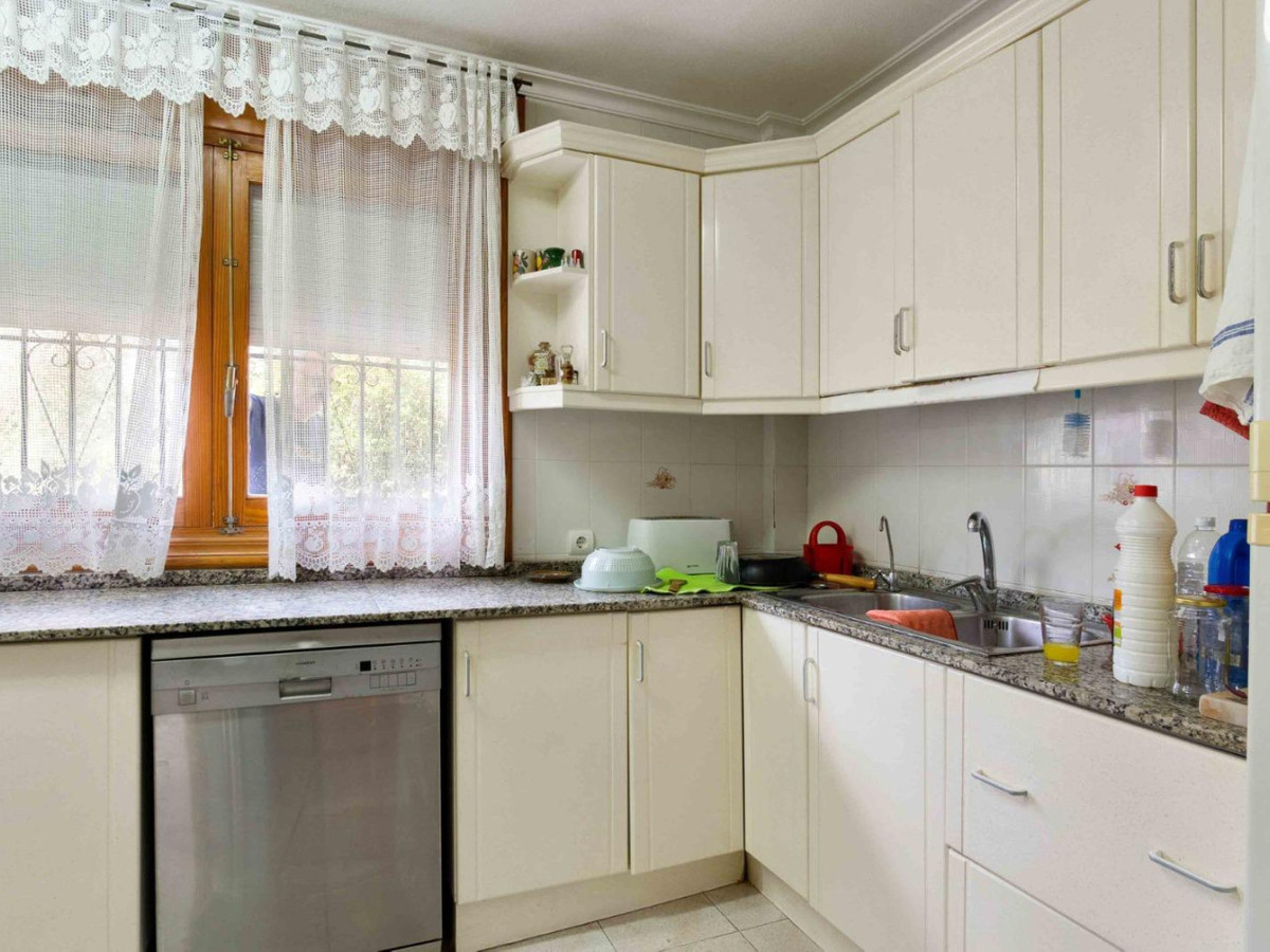 ShowFeedImage House – Detached Villa in Orihuela