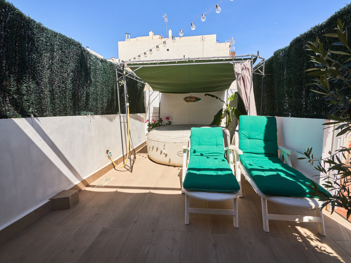 ShowFeedImage Apartment – Middle Floor Apartment in Torrevieja