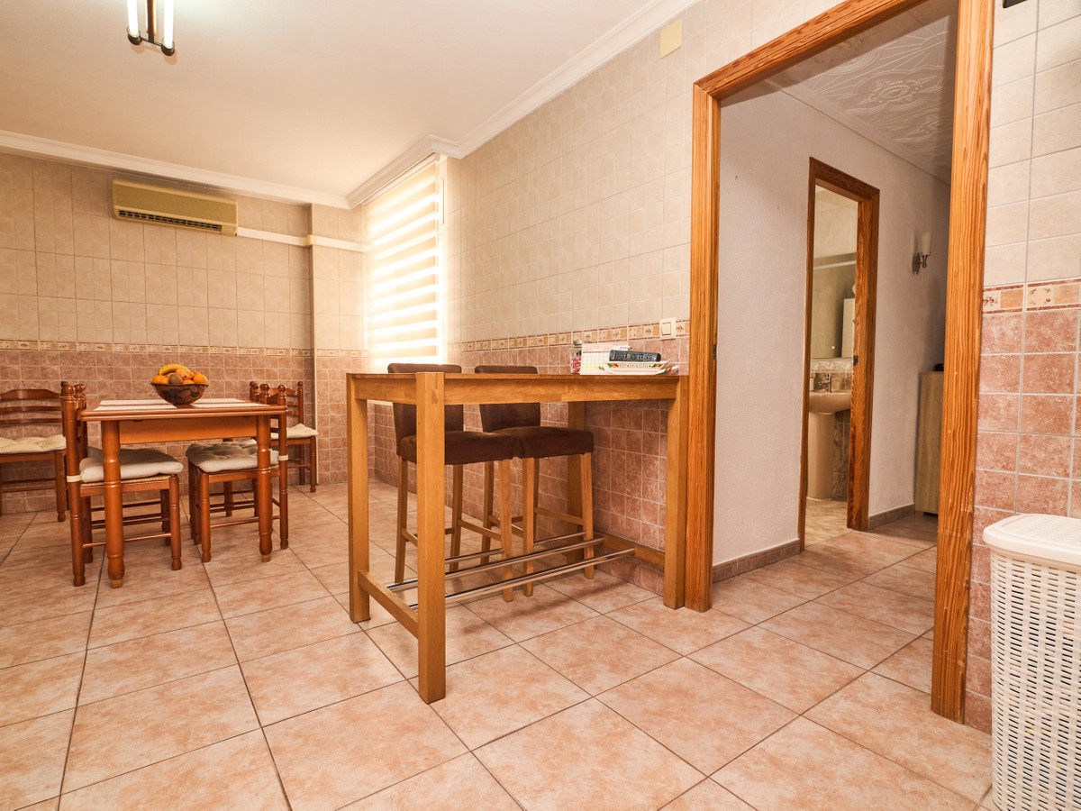 ShowFeedImage Apartment – Middle Floor Apartment in Torrevieja