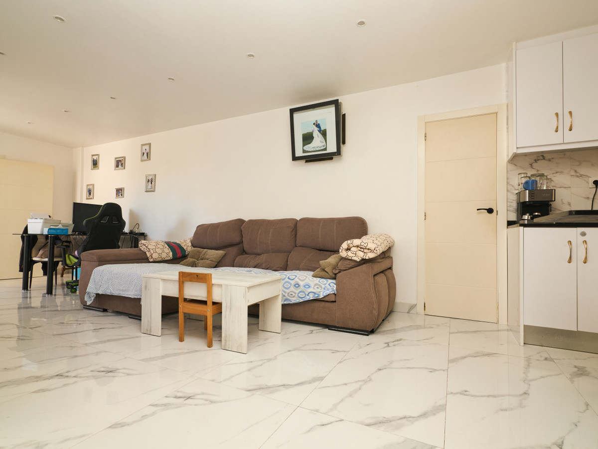 House – Detached Villa in Torrevieja