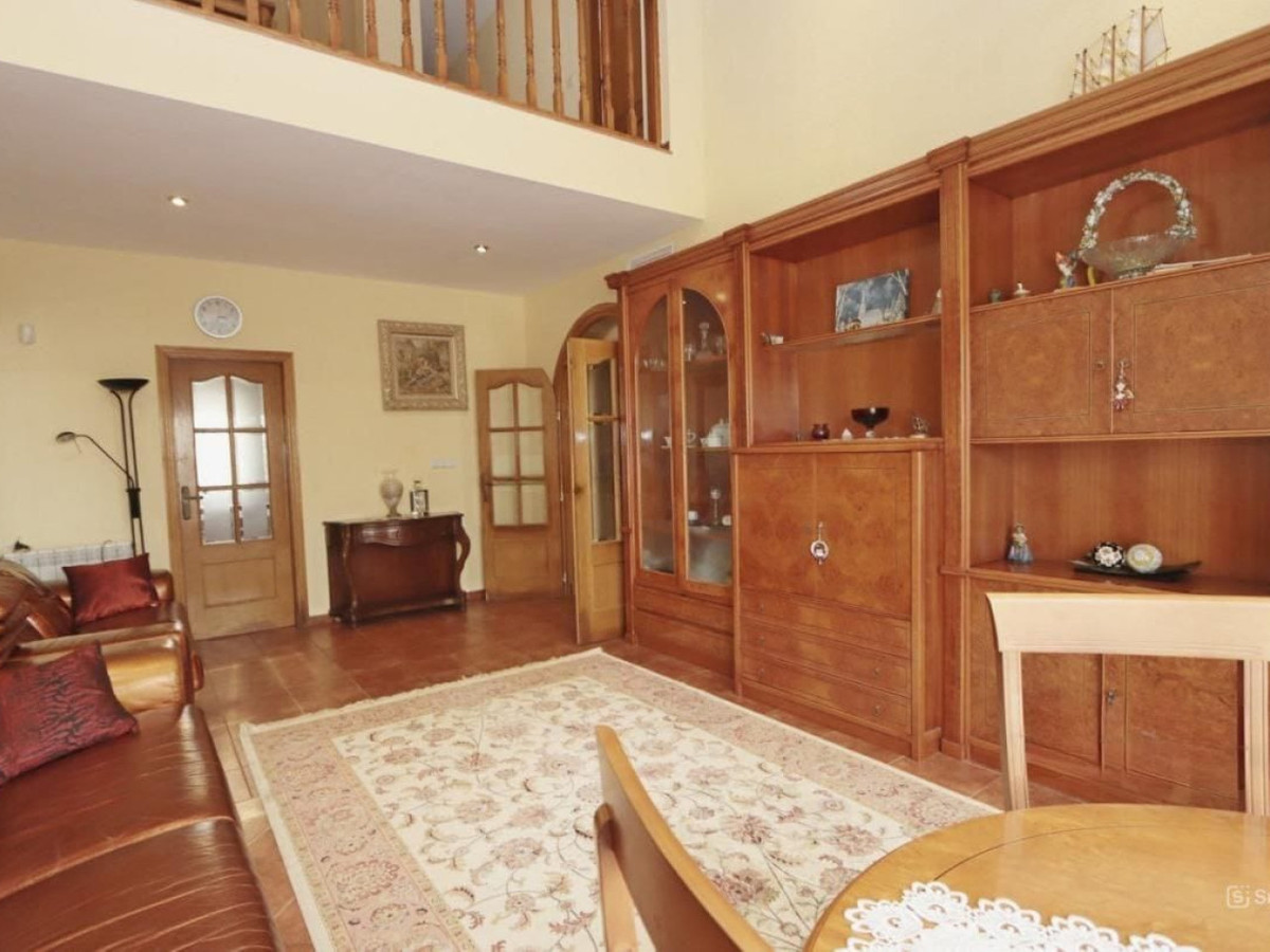 House – Detached Villa in Orihuela