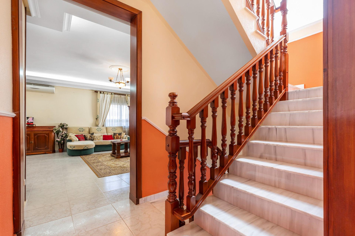 House – Detached Villa in Rojales