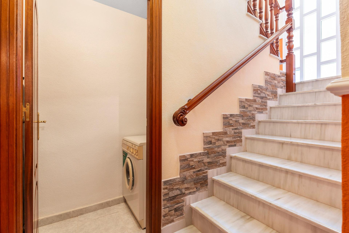House – Detached Villa in Rojales