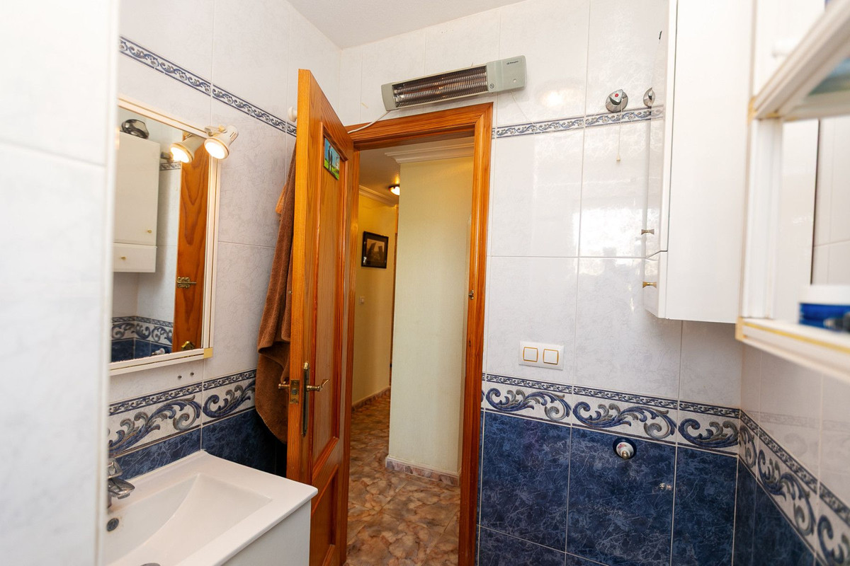 ShowFeedImage House – Detached Villa in Orihuela