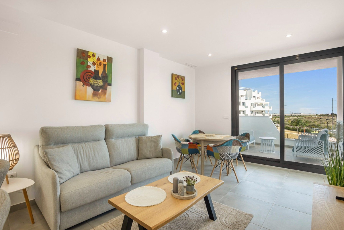 ShowFeedImage Apartment – Middle Floor Apartment in Los Alcazares