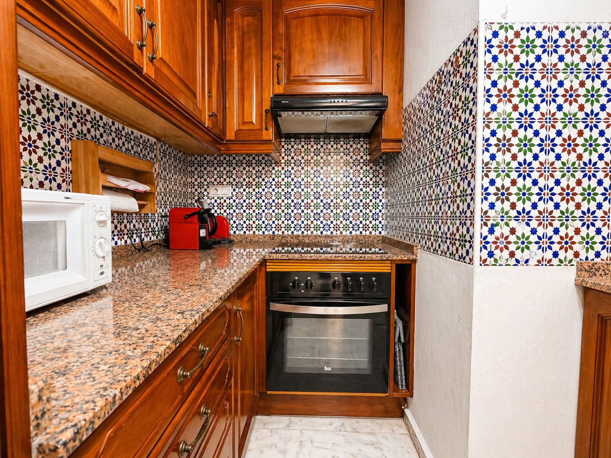 Apartment – Middle Floor Apartment in Torrevieja