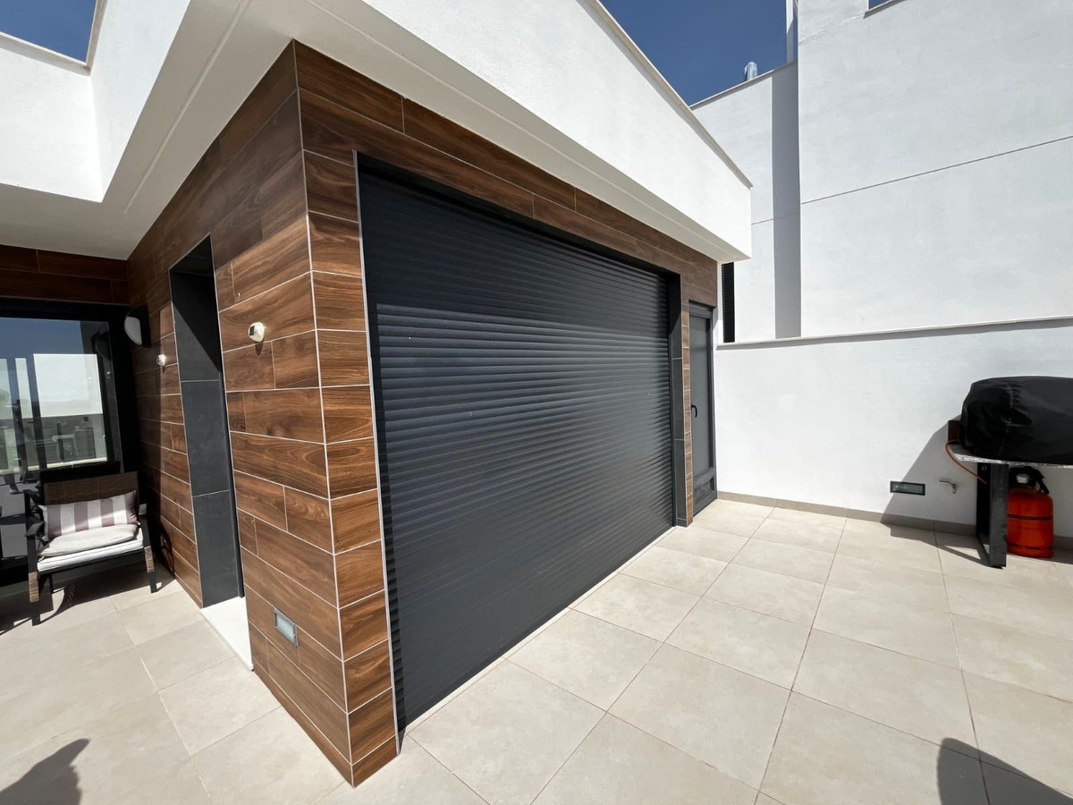 ShowFeedImage House – Detached Villa in Orihuela