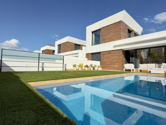 House – Detached Villa in Campello – El Campello